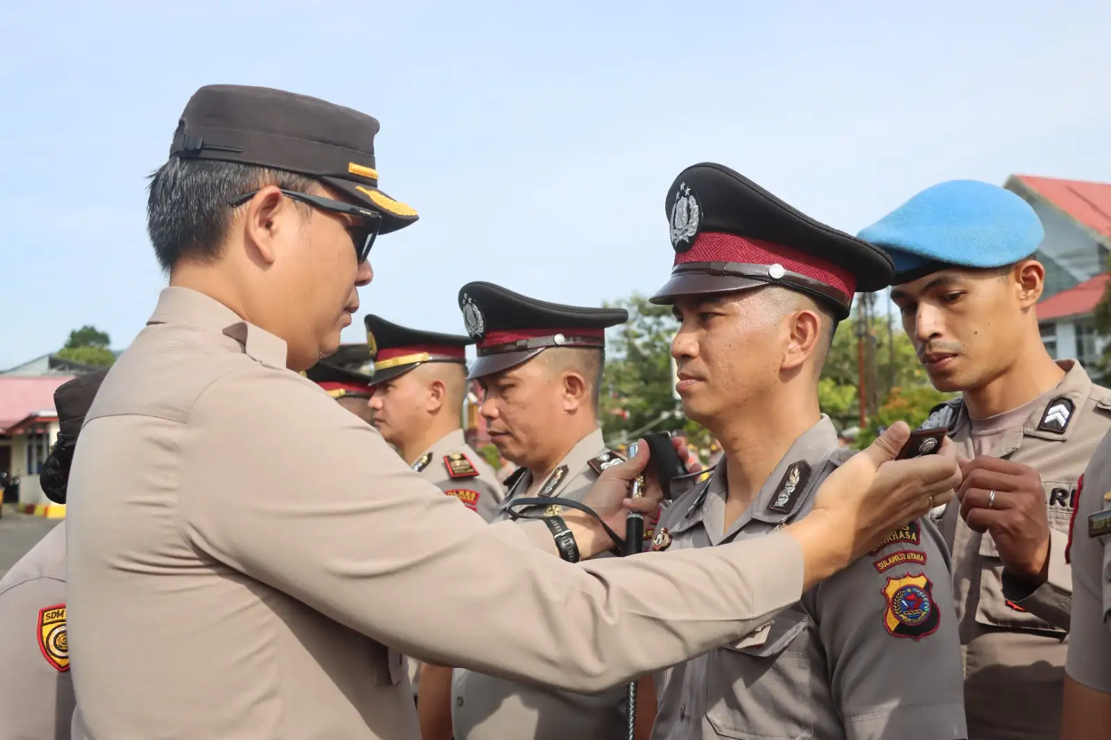 Upacara Kenaikan Pangkat 48 Personel Polres Minahasa, Momentum Penghargaan dan Penguatan Tanggung Jawab Pengabdian
